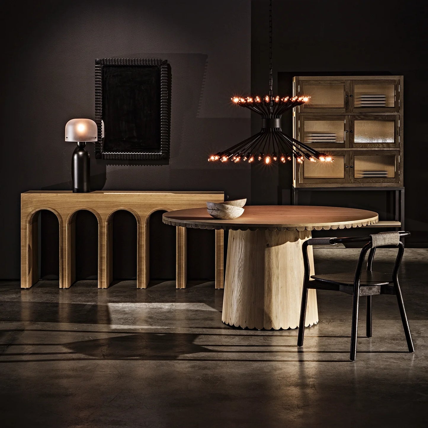 Cone Round Dining Table