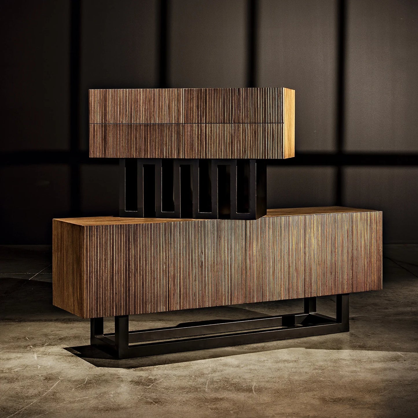 Romeo Dining Table
