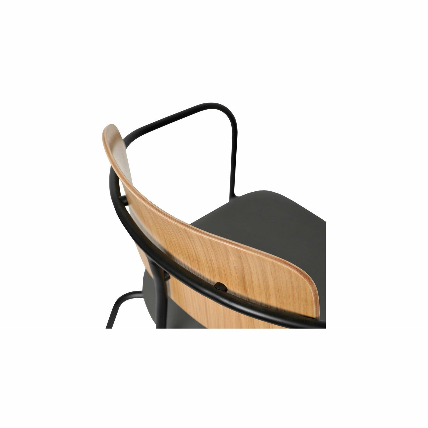 ACADEMY ARMCHAIR