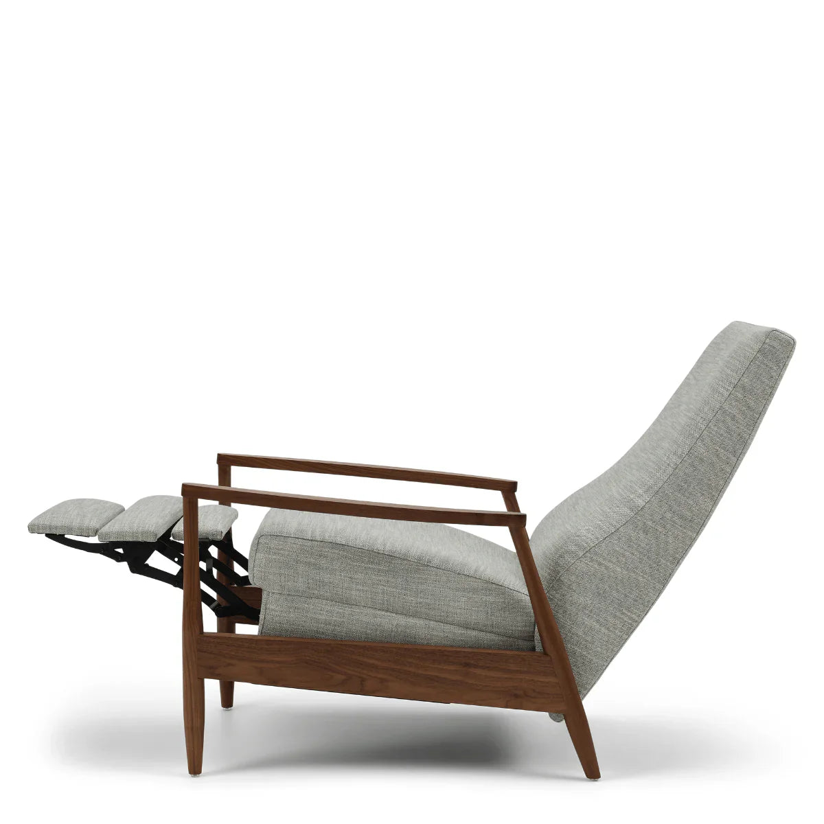 Aston Re-Invented Recliner