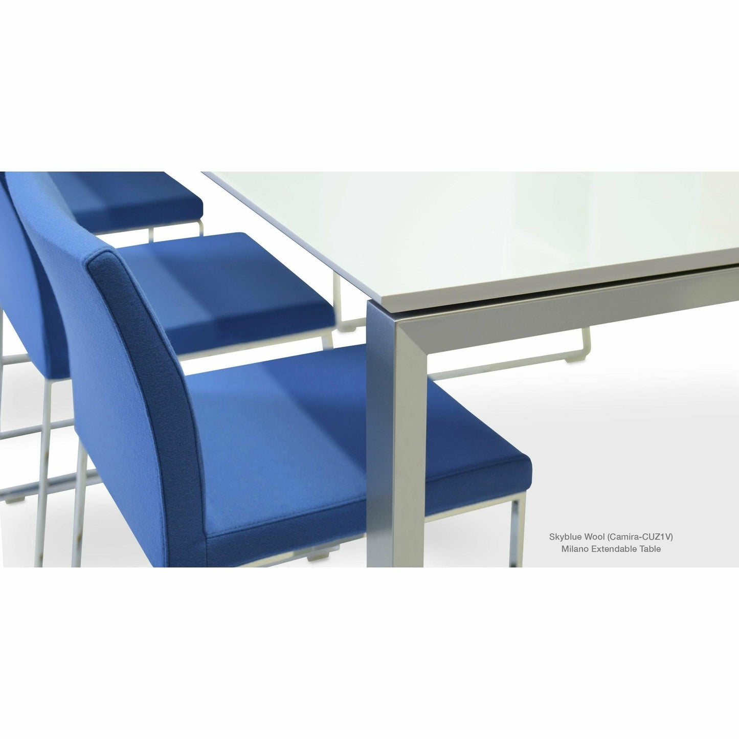 ARIA SLED CHAIR