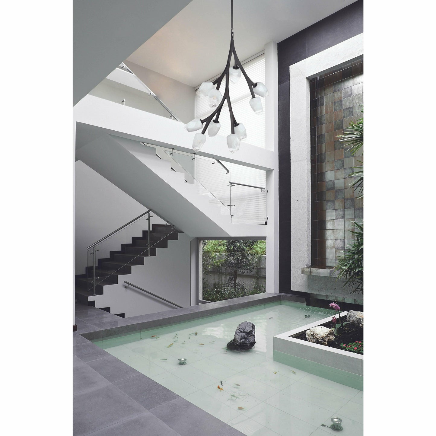 BLOSSOM 10-LIGHT PENDANT By ET2