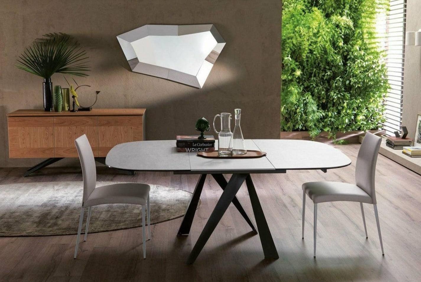 BOMBO EXTENDABLE KITCHEN TABLE