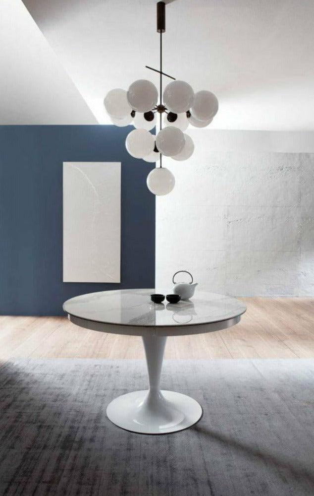 Eclipse Dining Table By Ozzio