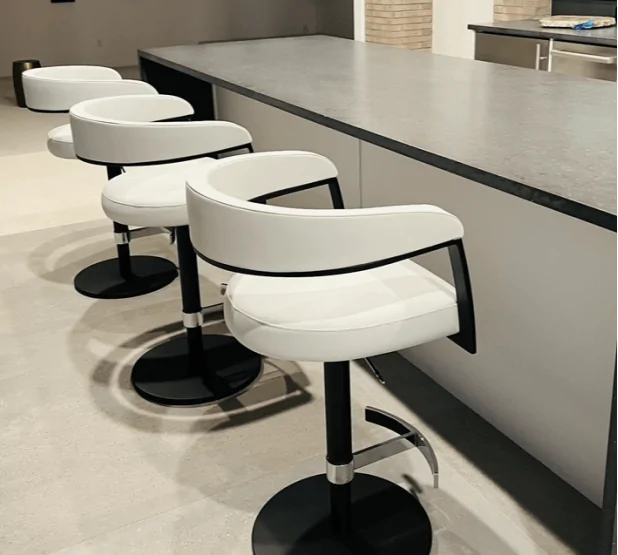 HELIX Adjustable Stool