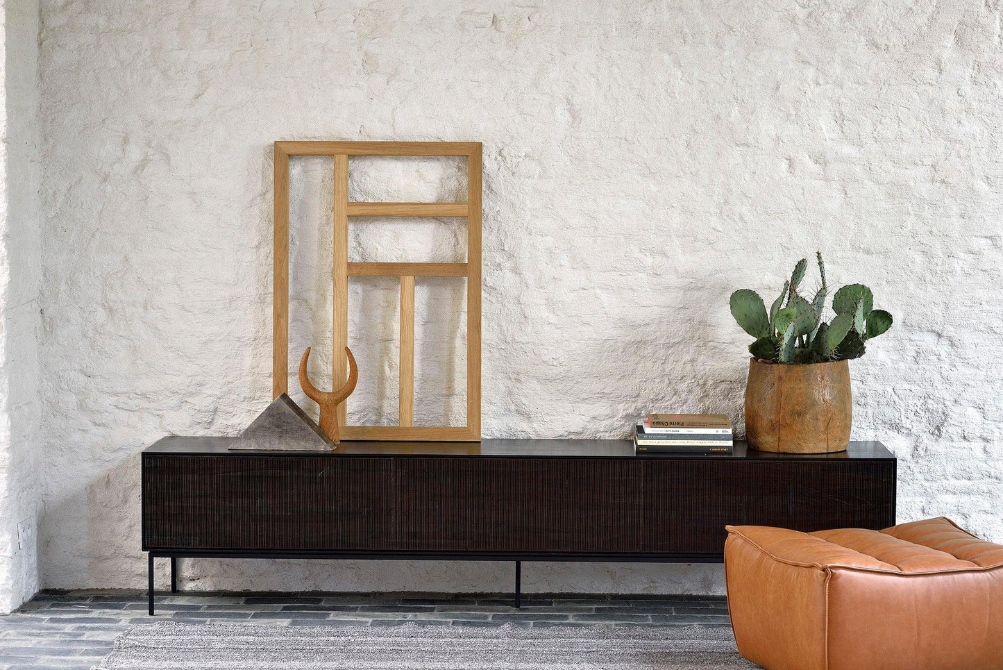 N701 Footstool