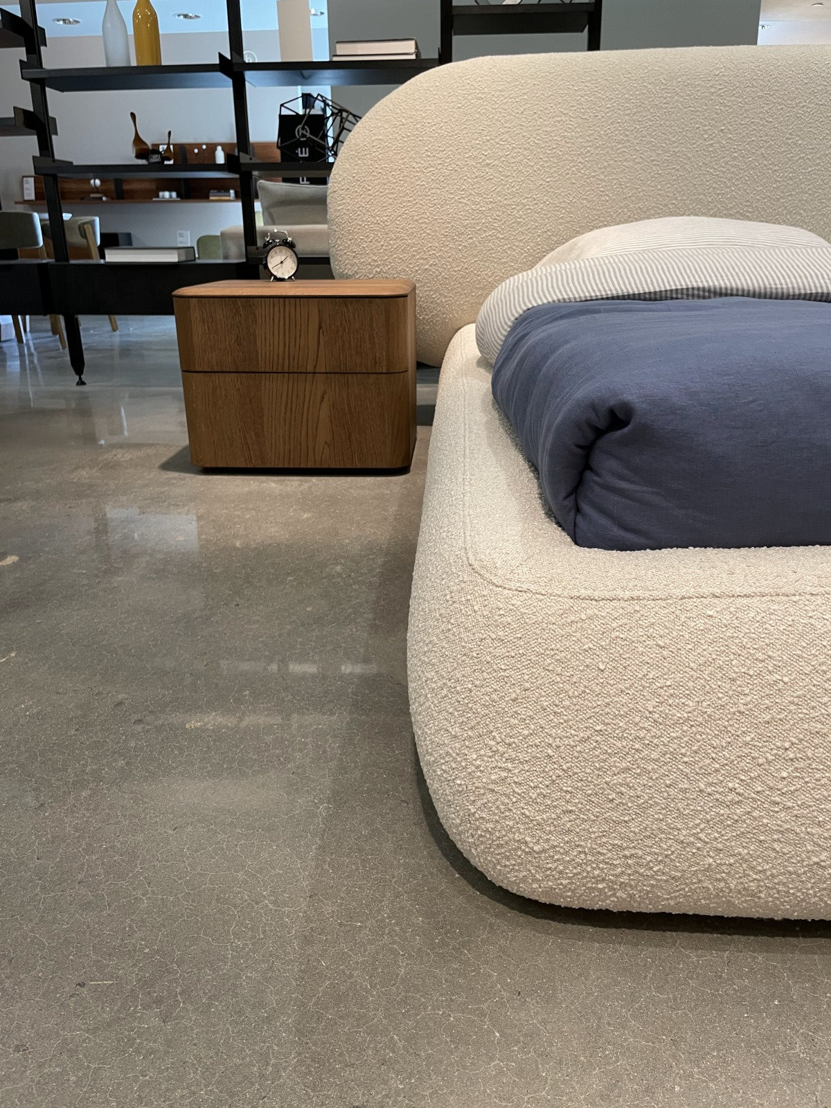 Simone Nightstand XL