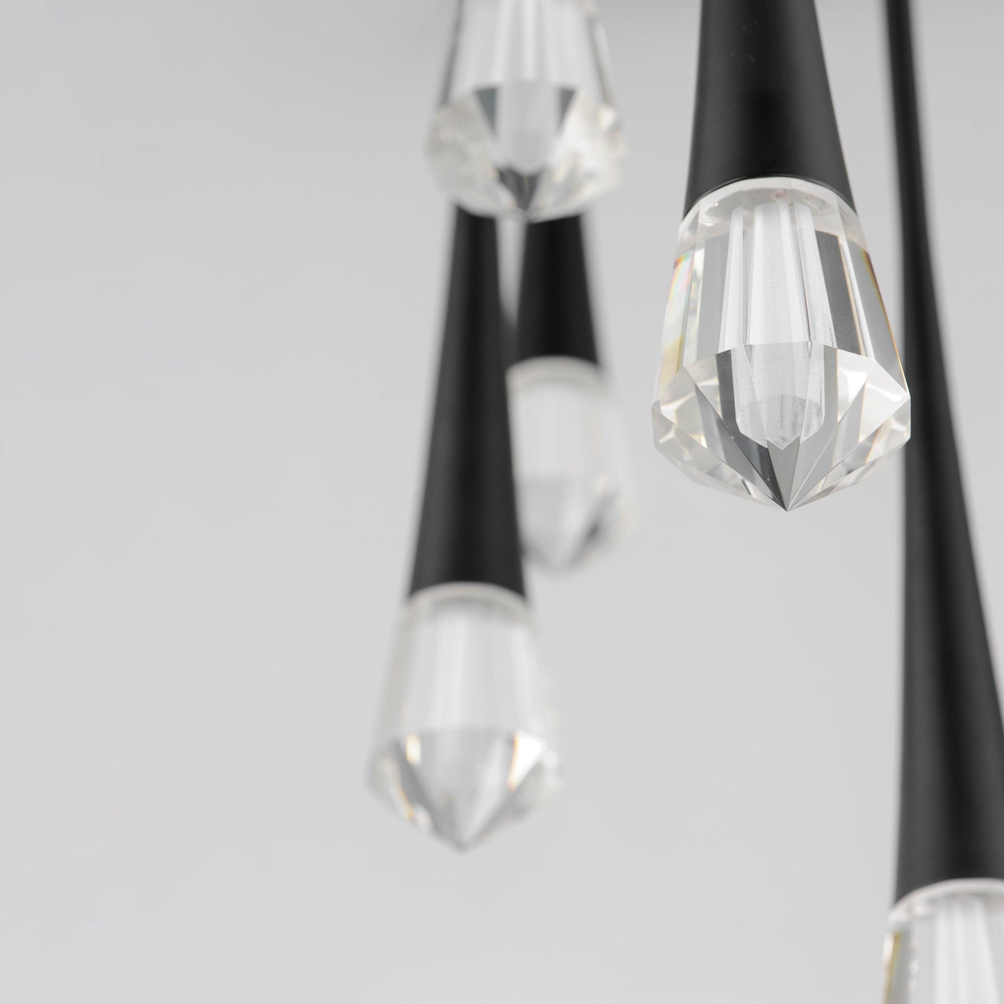 PIERCE 12-LIGHT LED PENDANT