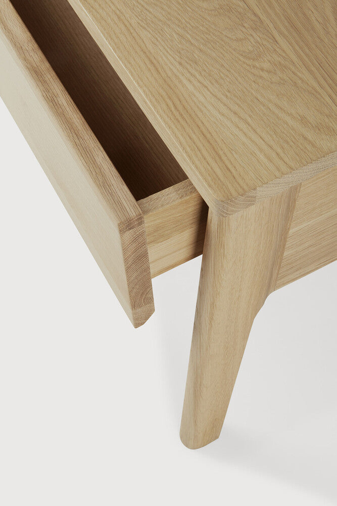 Air Nightstand