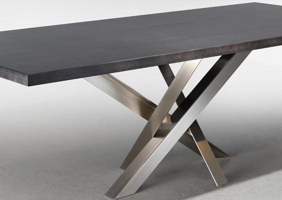Spitrit Table