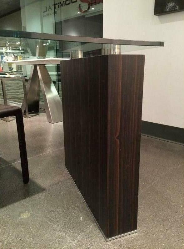 Trapeze Desk