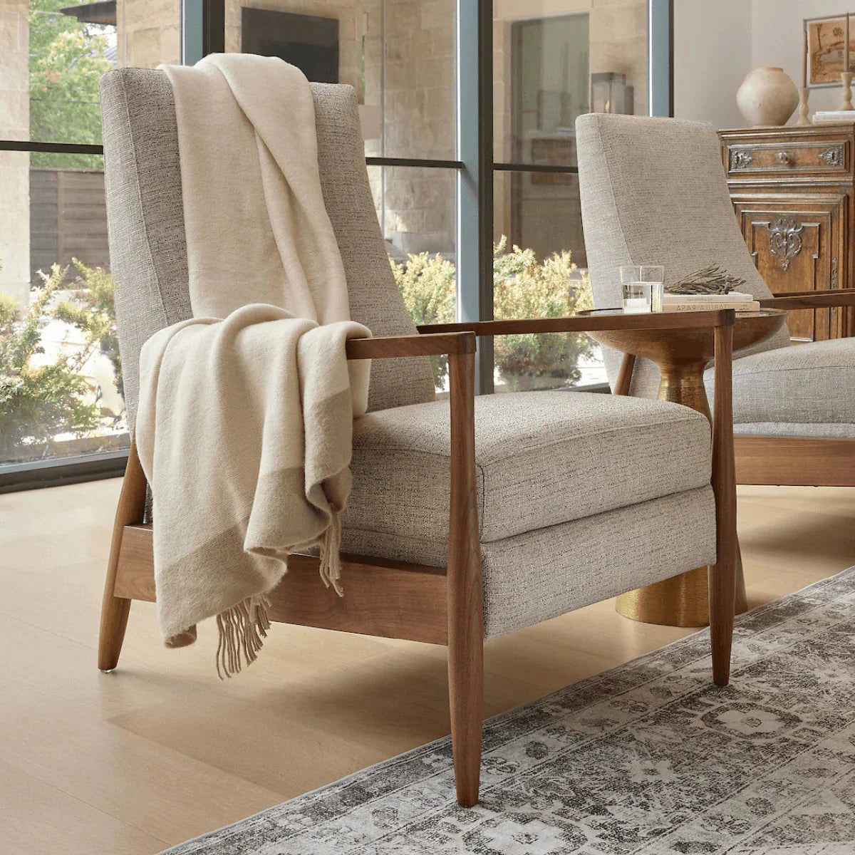 Aston Re-Invented Recliner
