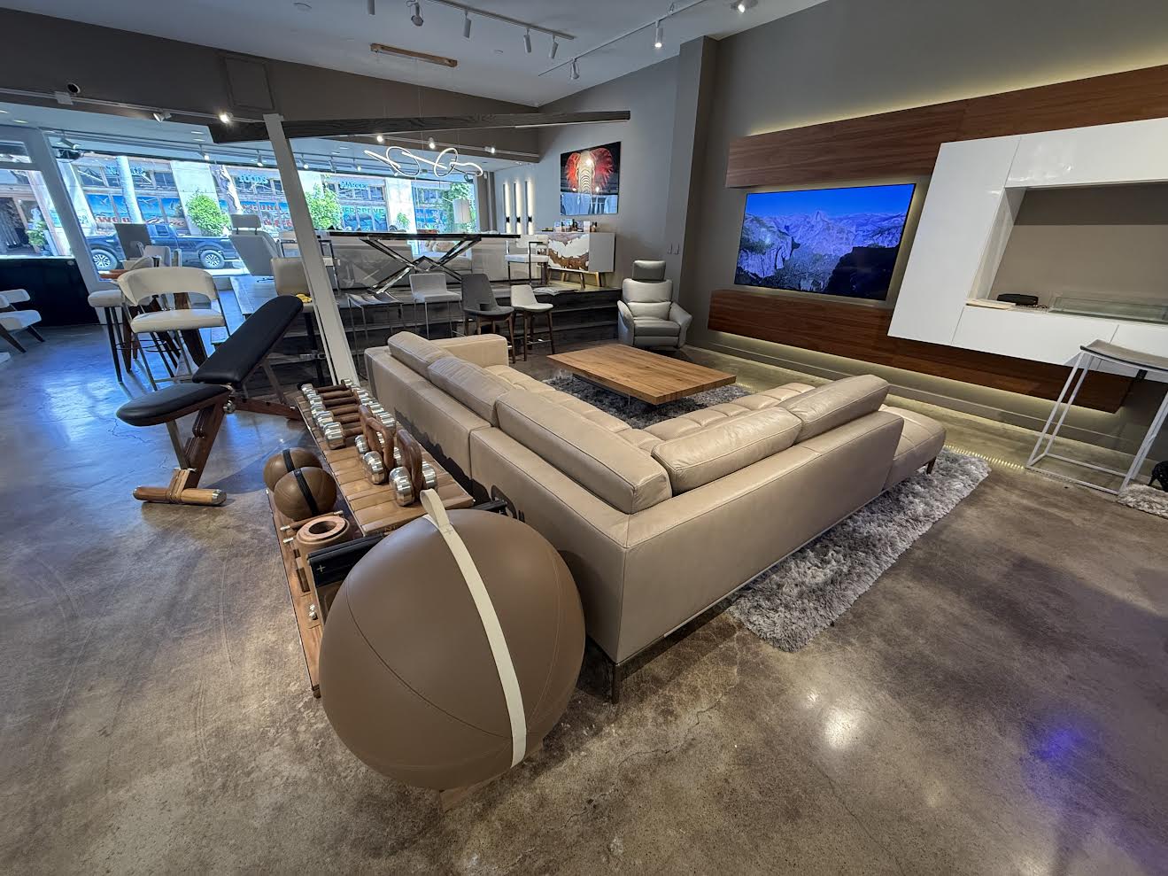 Barcelona Sectional