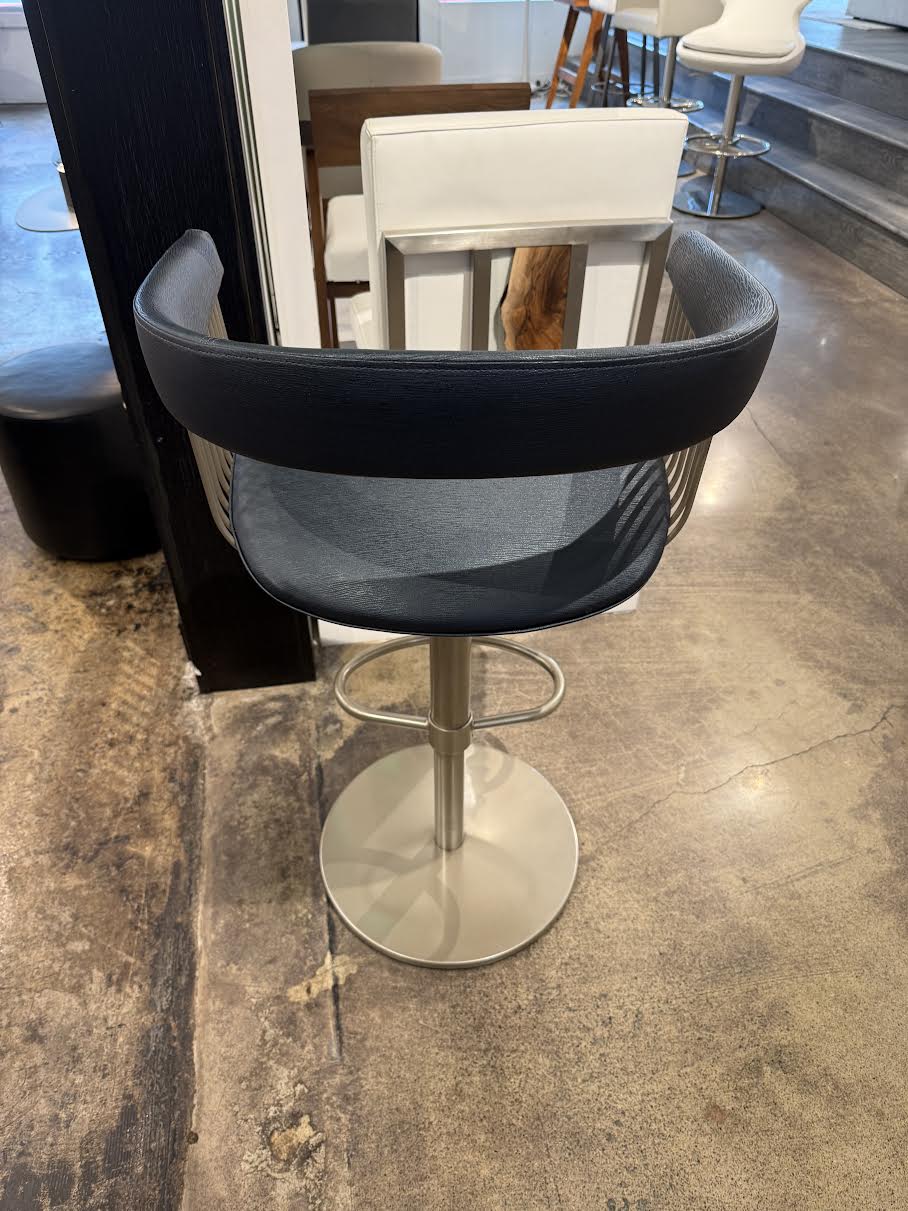 Gianna Hydraulic Bar Stool