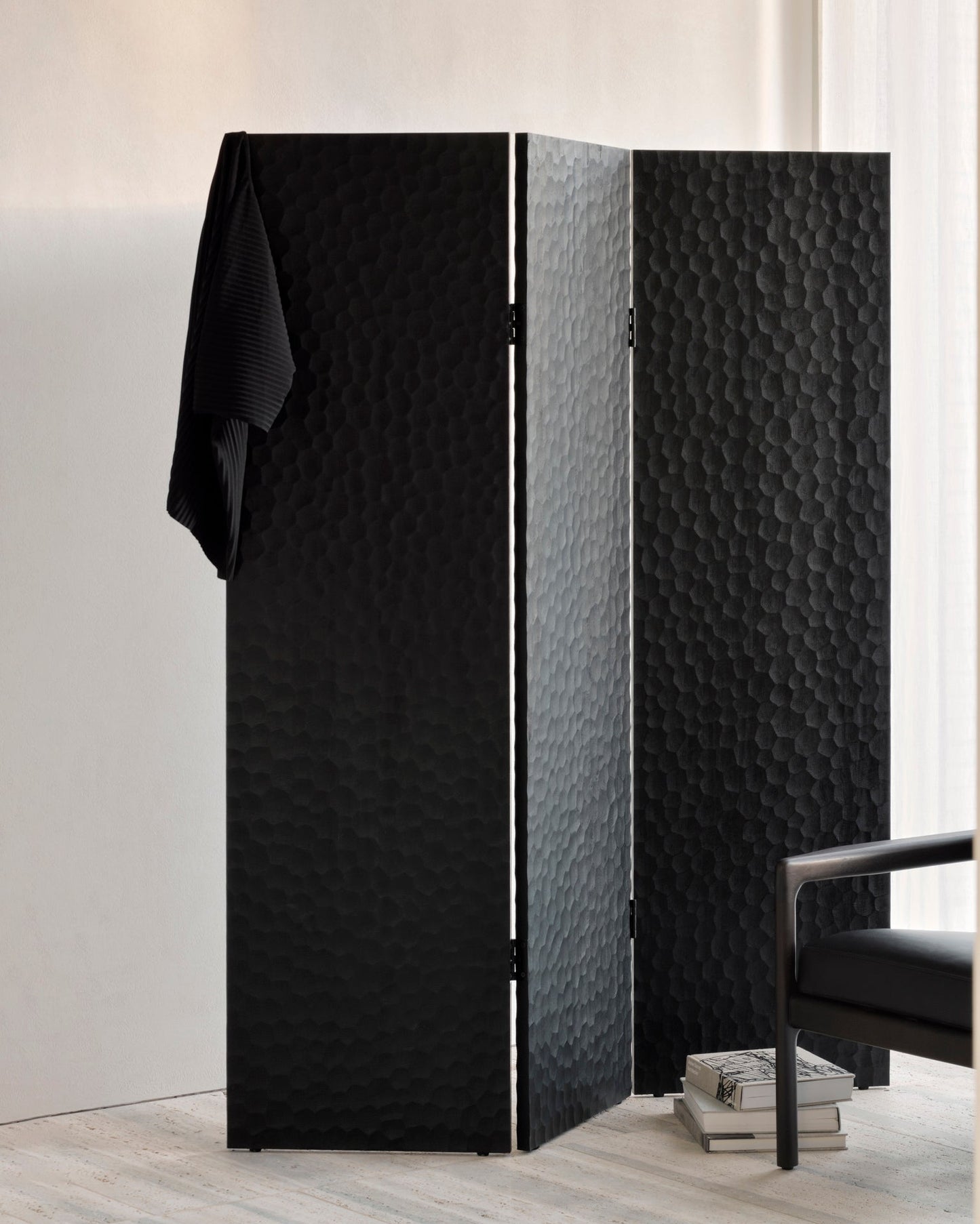 Chopped room divider