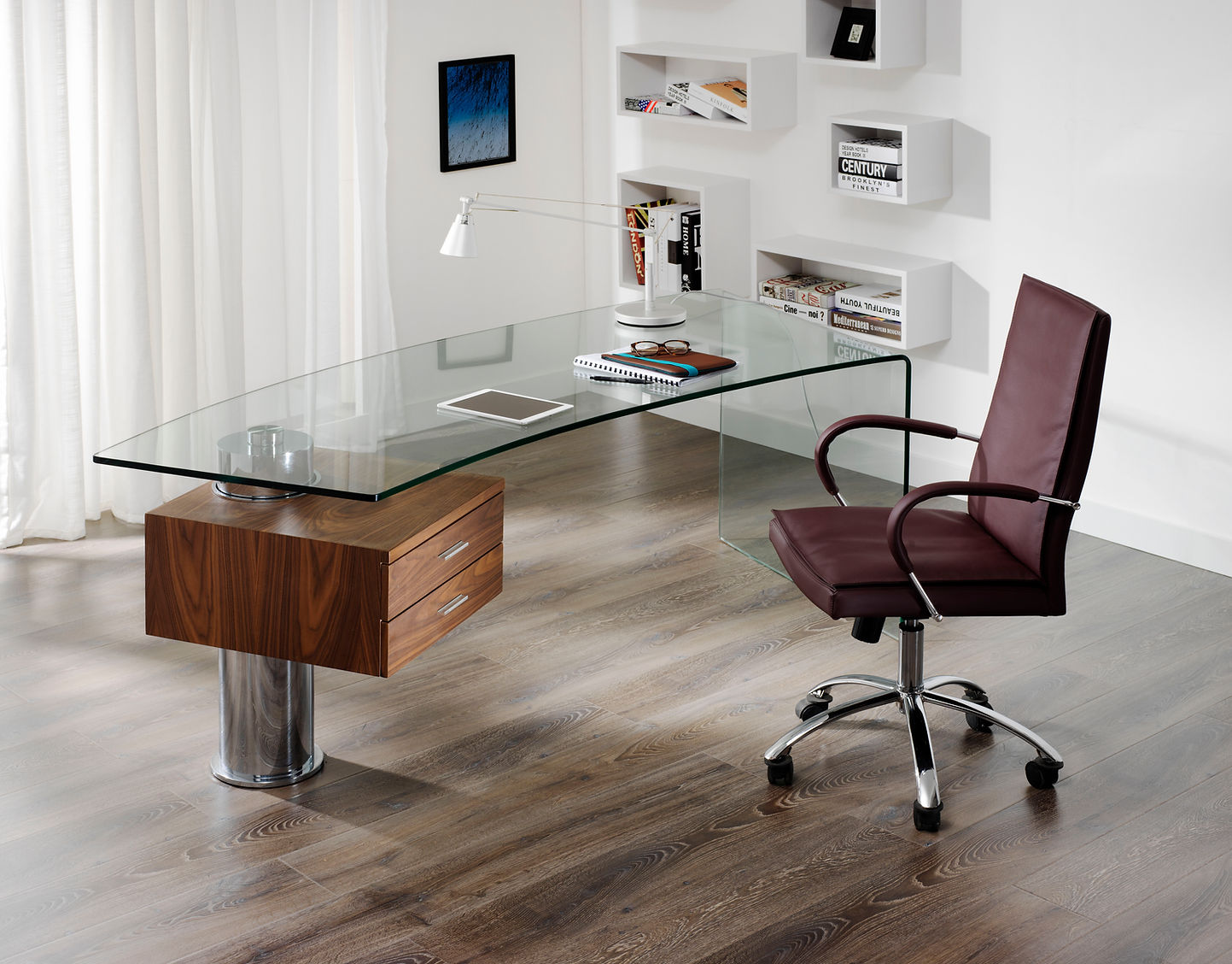 Trapeze Desk