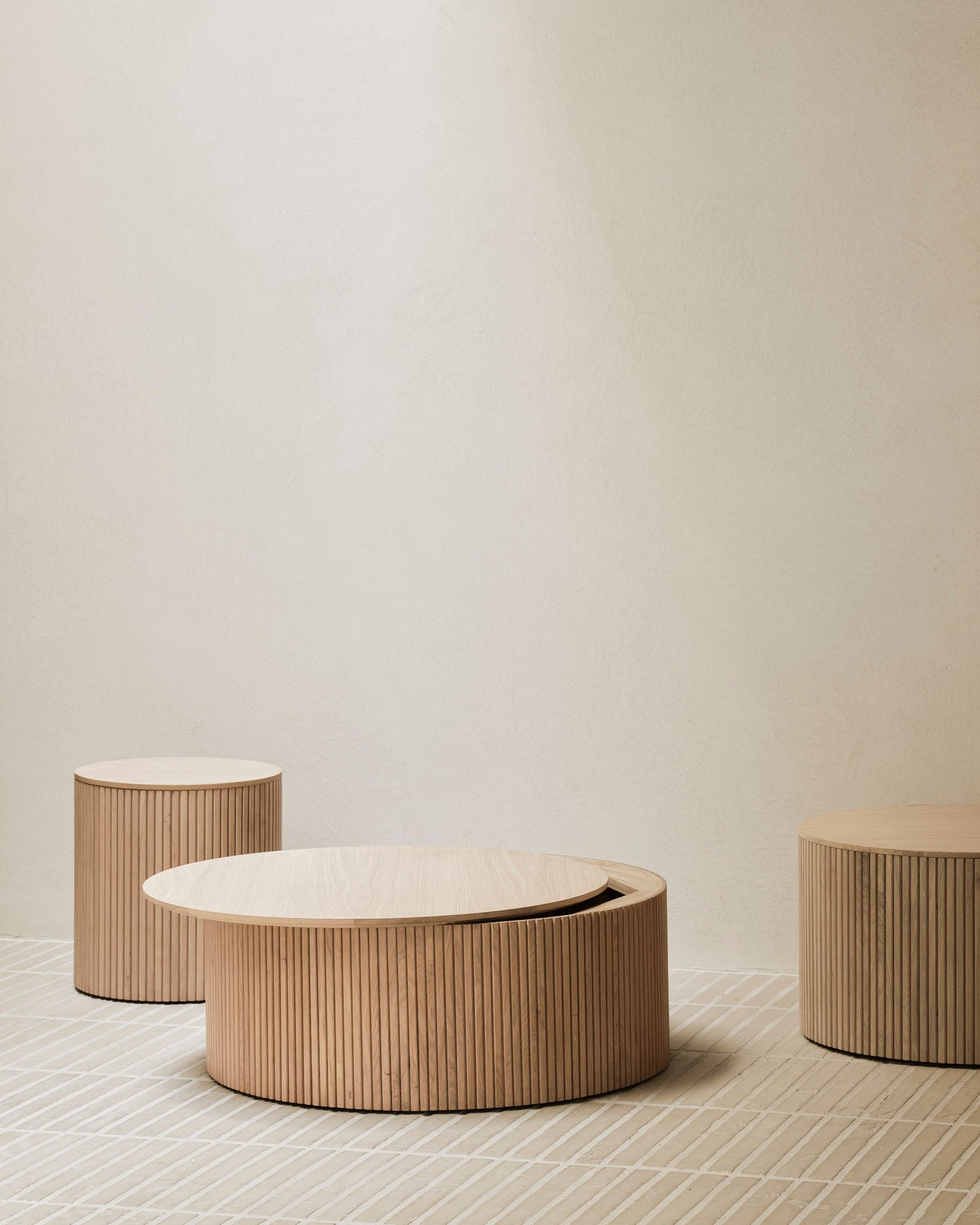Roller Max coffee table