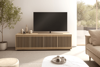 Profile™ 8479 Media Console