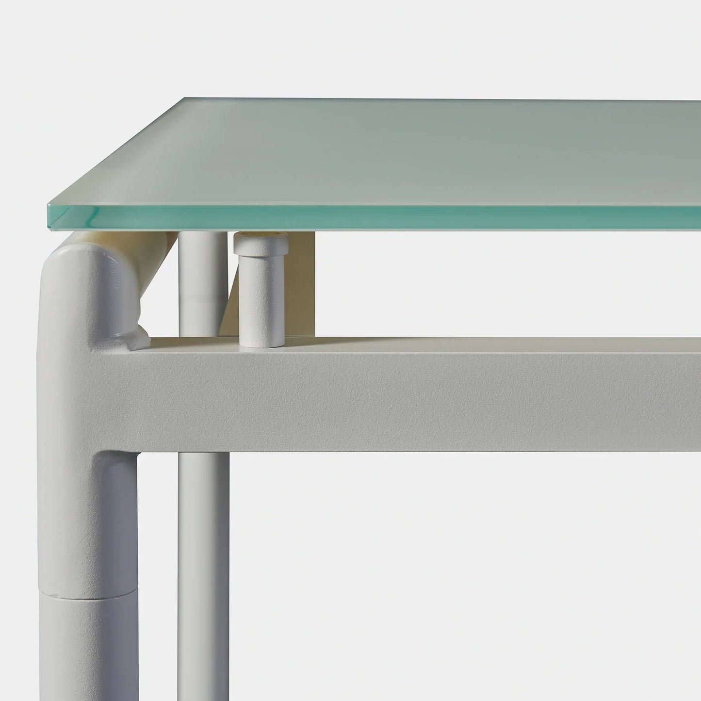 BREEZE GLASS DINING TABLE 39