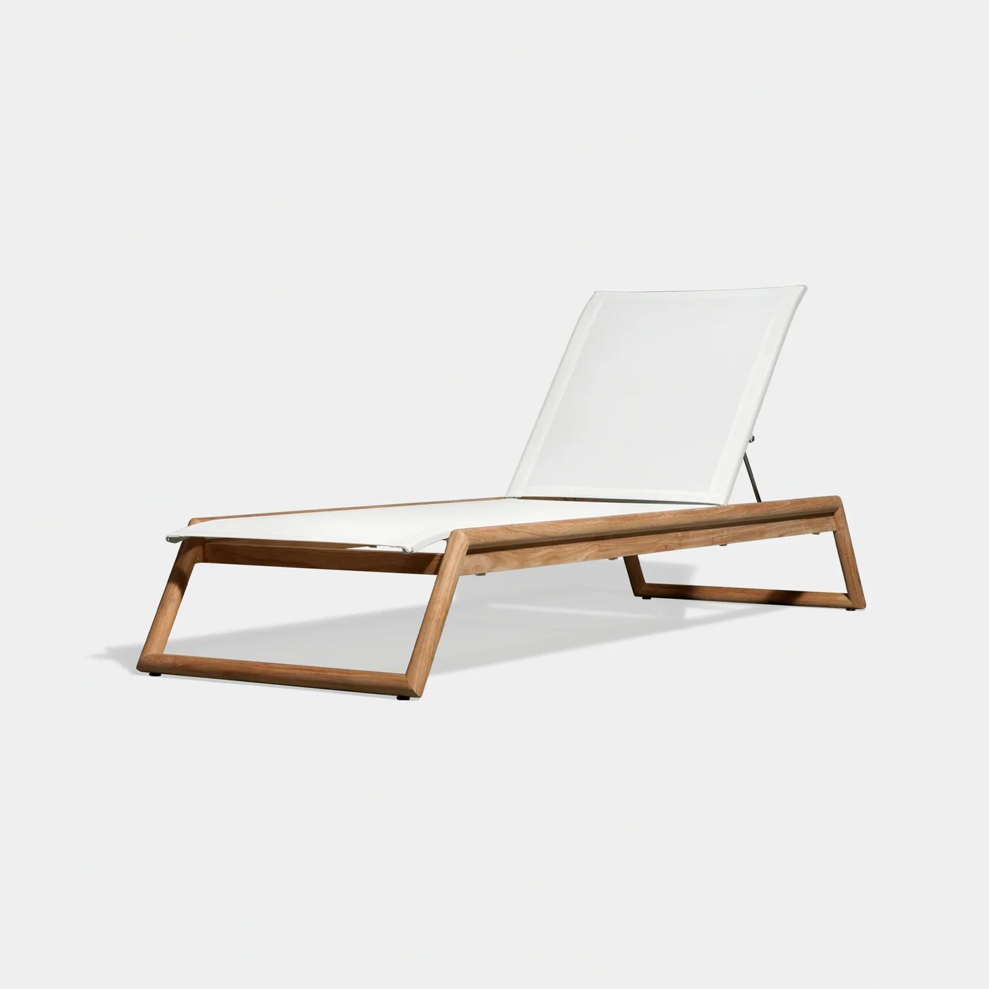 BREEZE XL TEAK STACKING SUN LOUNGE