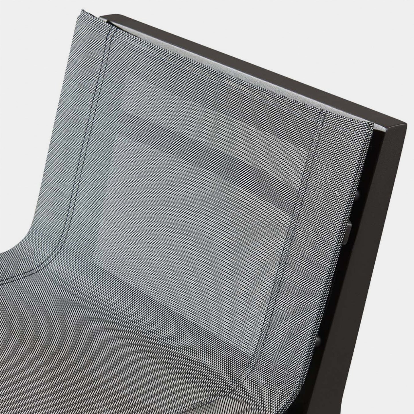 BYRON ALUMINUM COUNTER STOOL
