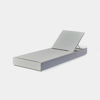 HAYMAN SUN LOUNGE