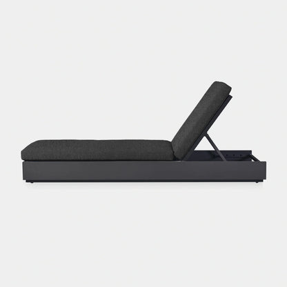 HAYMAN SUN LOUNGE