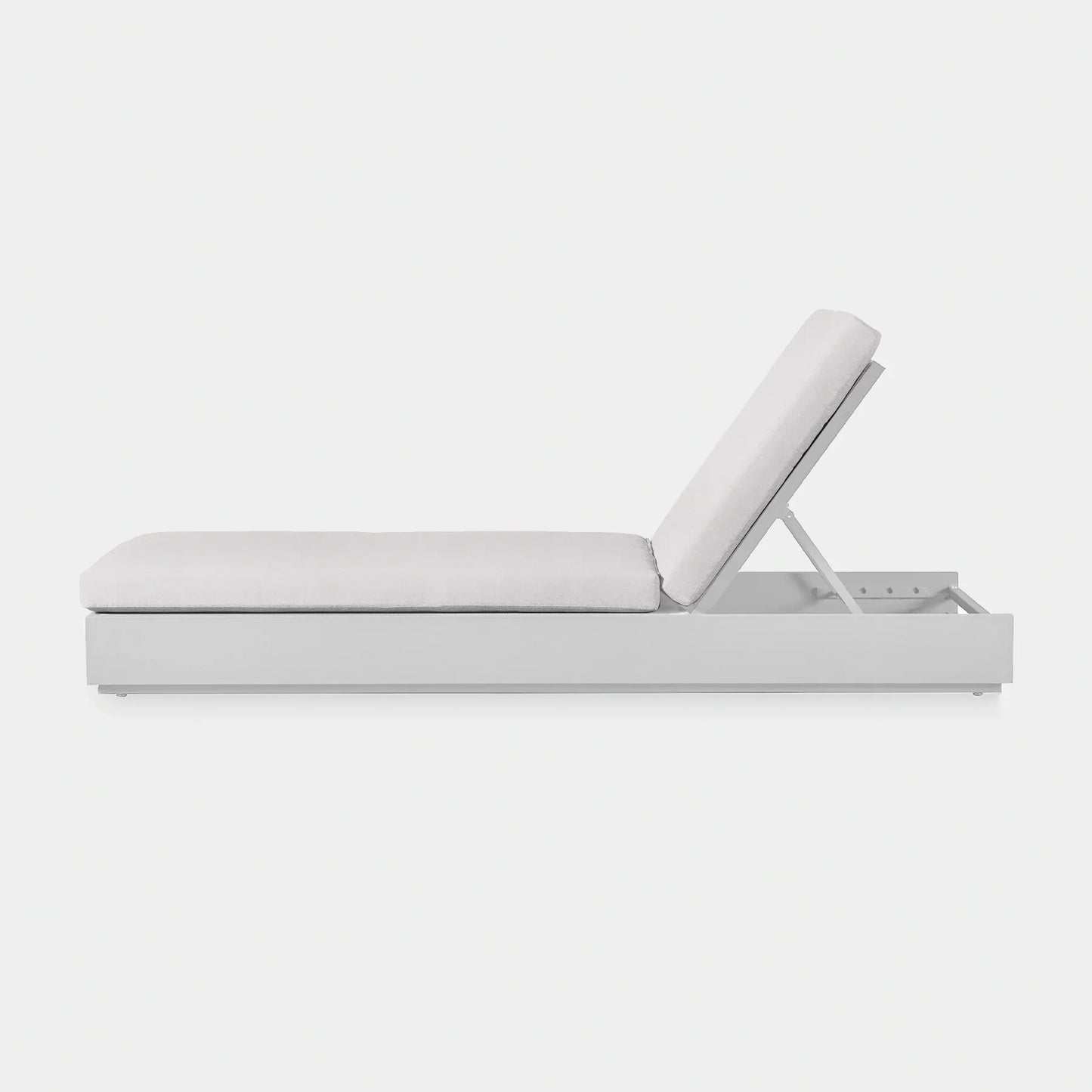 HAYMAN SUN LOUNGE
