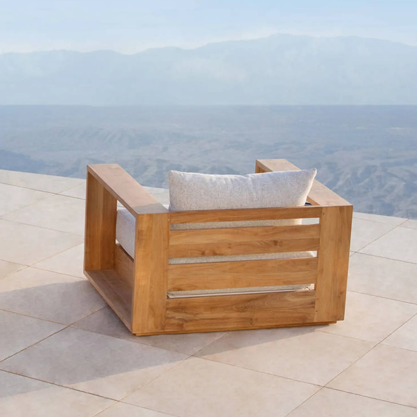 HAYMAN TEAK LOUNGE CHAIR