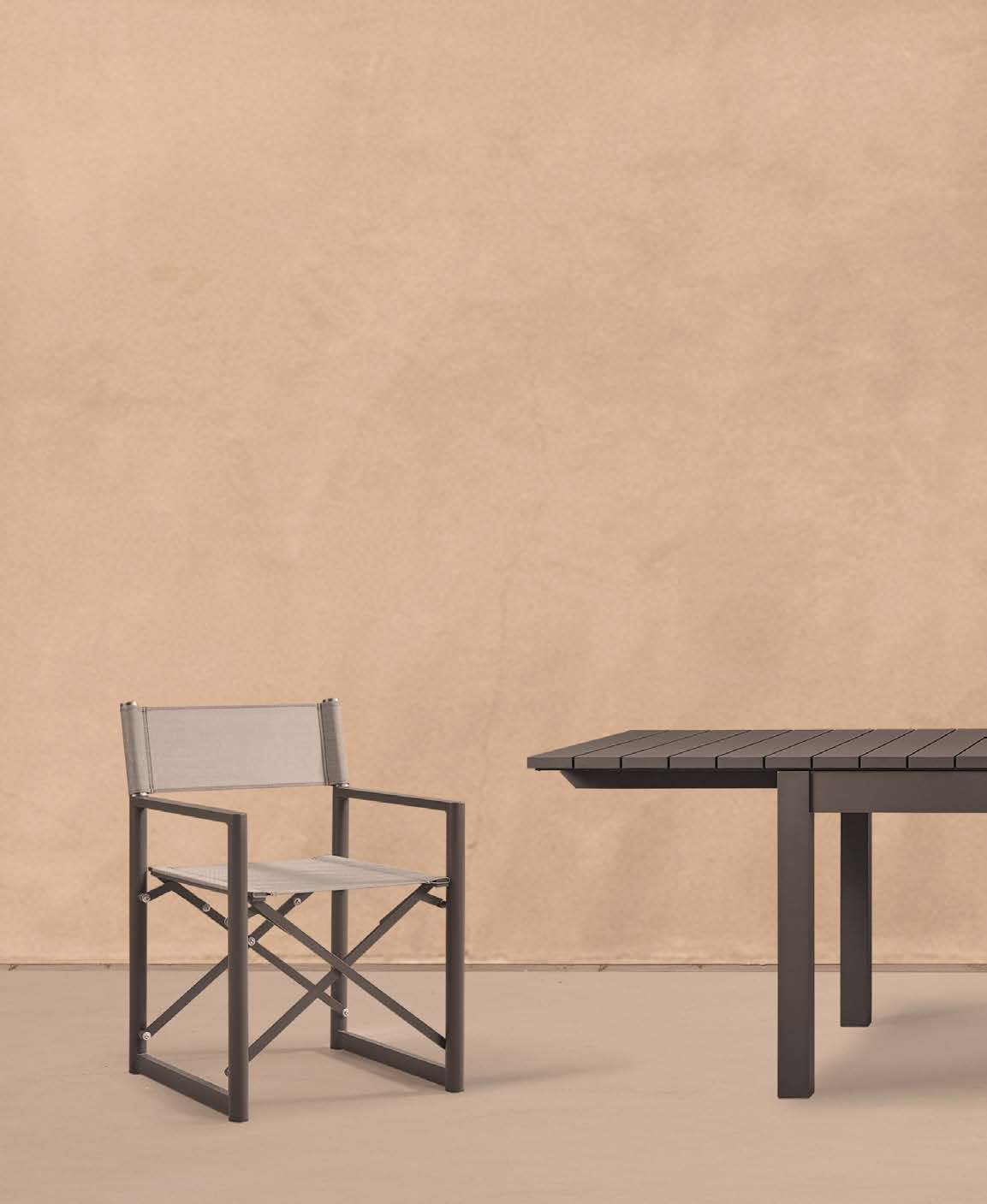 TAVOLO DA PRANZO ESTENSIBILE IN ALLUMINIO PACIFIC