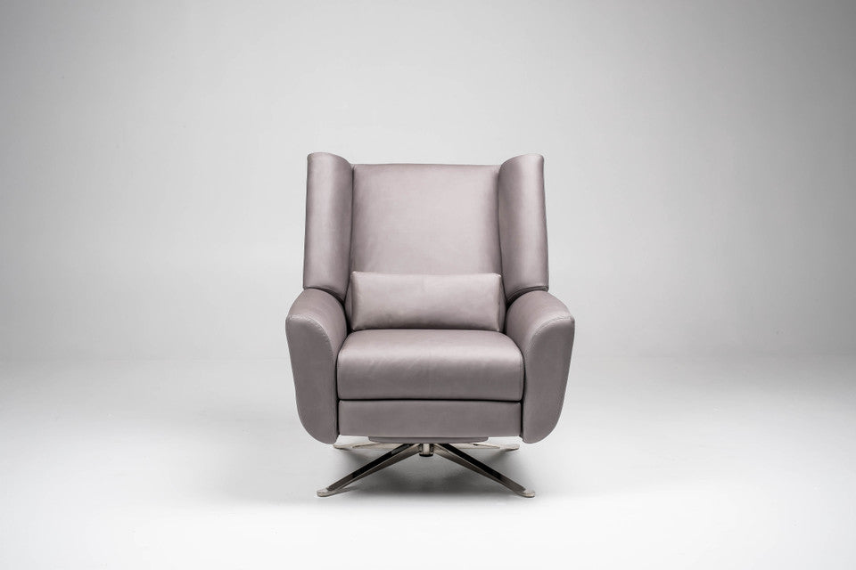 LEIA RE-INVENTED RECLINER
