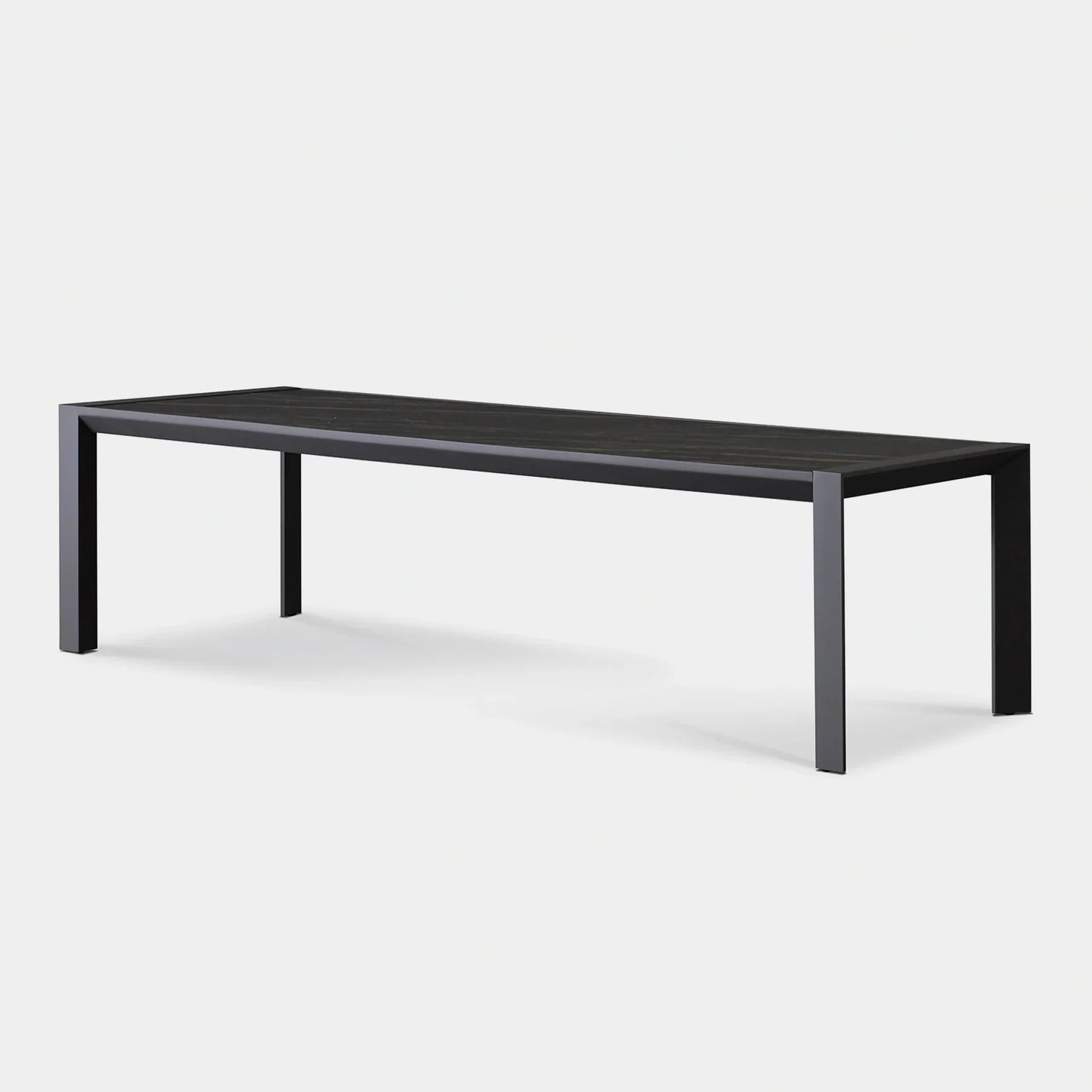 VAUCLUSE DINING TABLE