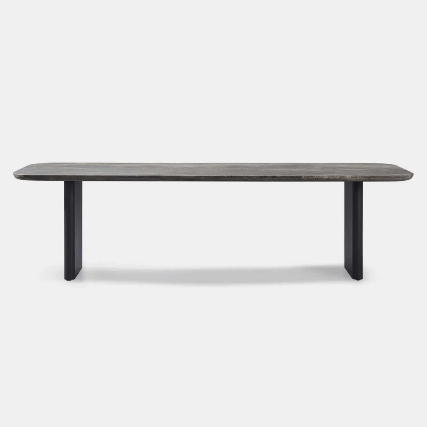 VICTORIA DINING TABLE