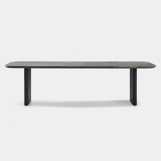 VICTORIA DINING TABLE