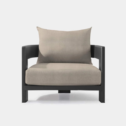 VICTORIA LOUNGE CHAIR