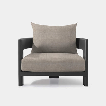 VICTORIA LOUNGE CHAIR