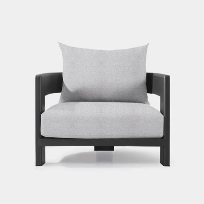 VICTORIA LOUNGE CHAIR