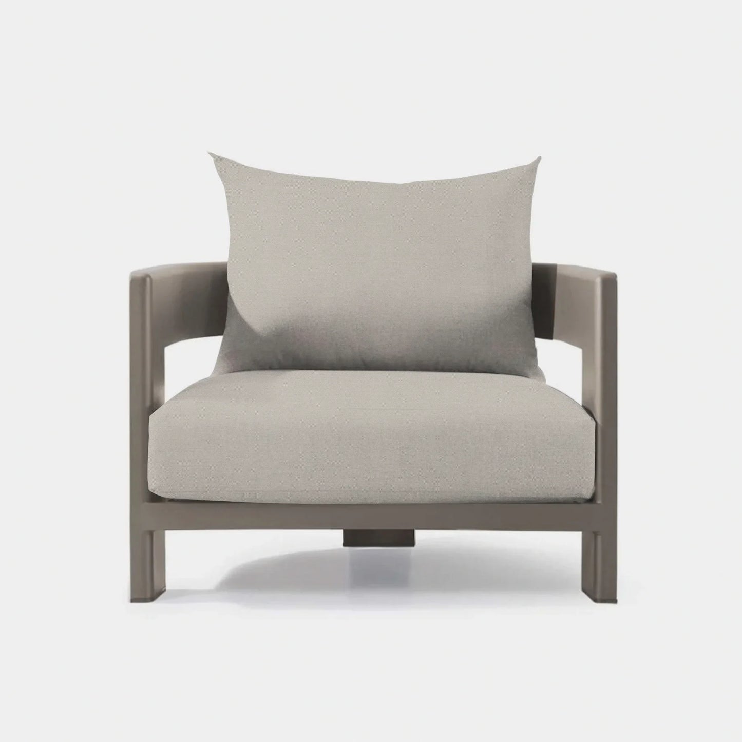 VICTORIA LOUNGE CHAIR