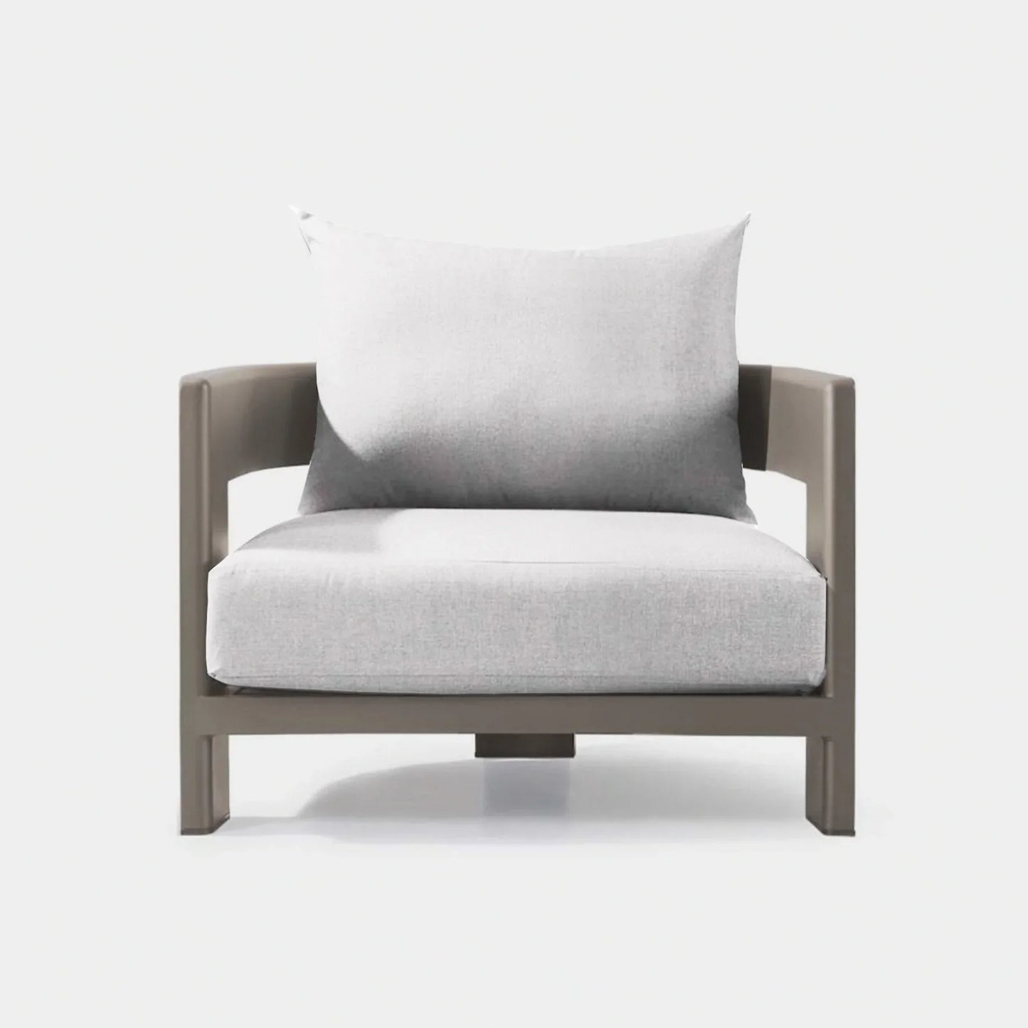 VICTORIA LOUNGE CHAIR