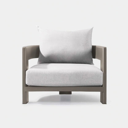 VICTORIA LOUNGE CHAIR