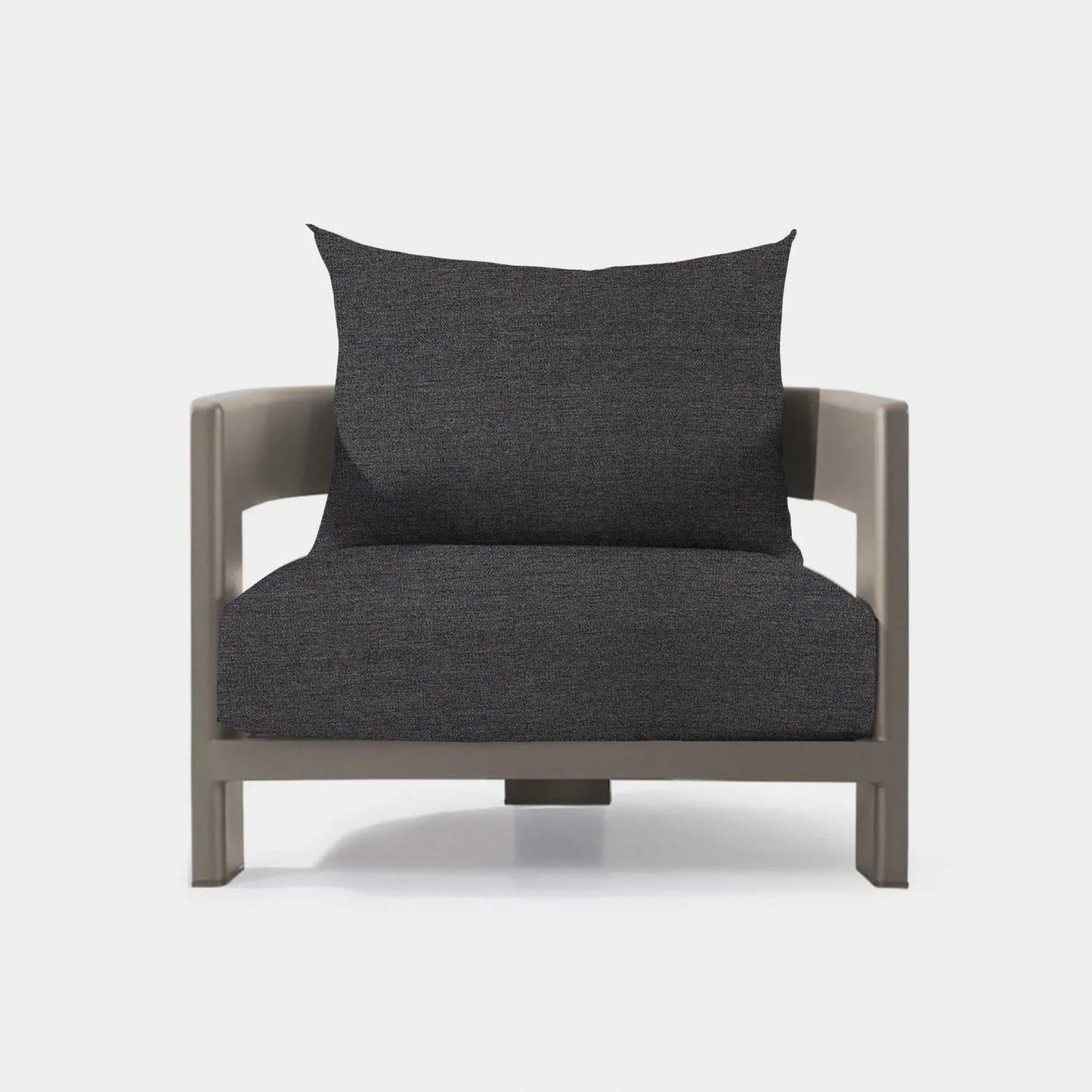 VICTORIA LOUNGE CHAIR