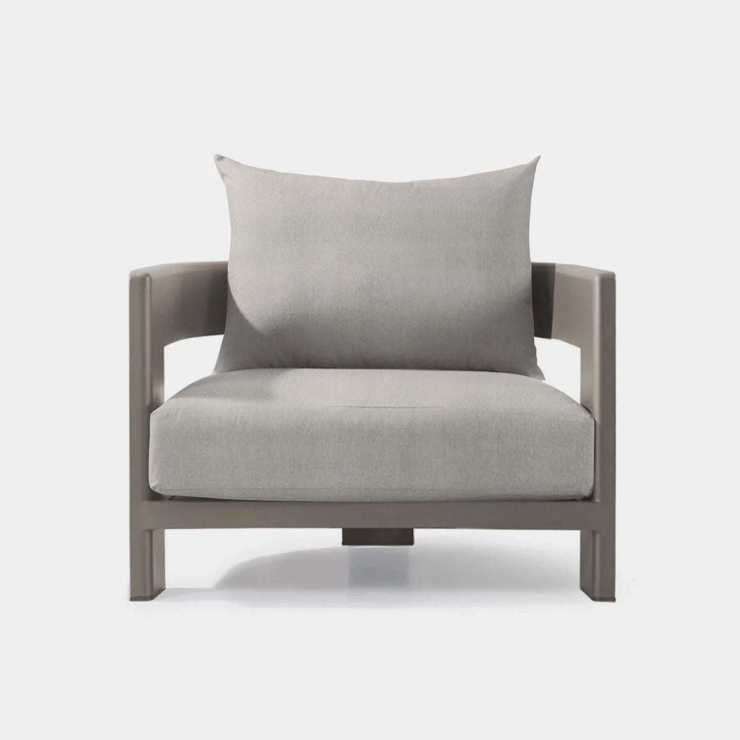 VICTORIA LOUNGE CHAIR