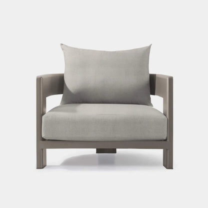 VICTORIA LOUNGE CHAIR