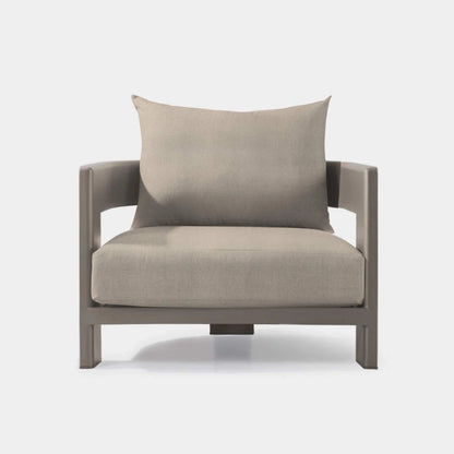 VICTORIA LOUNGE CHAIR