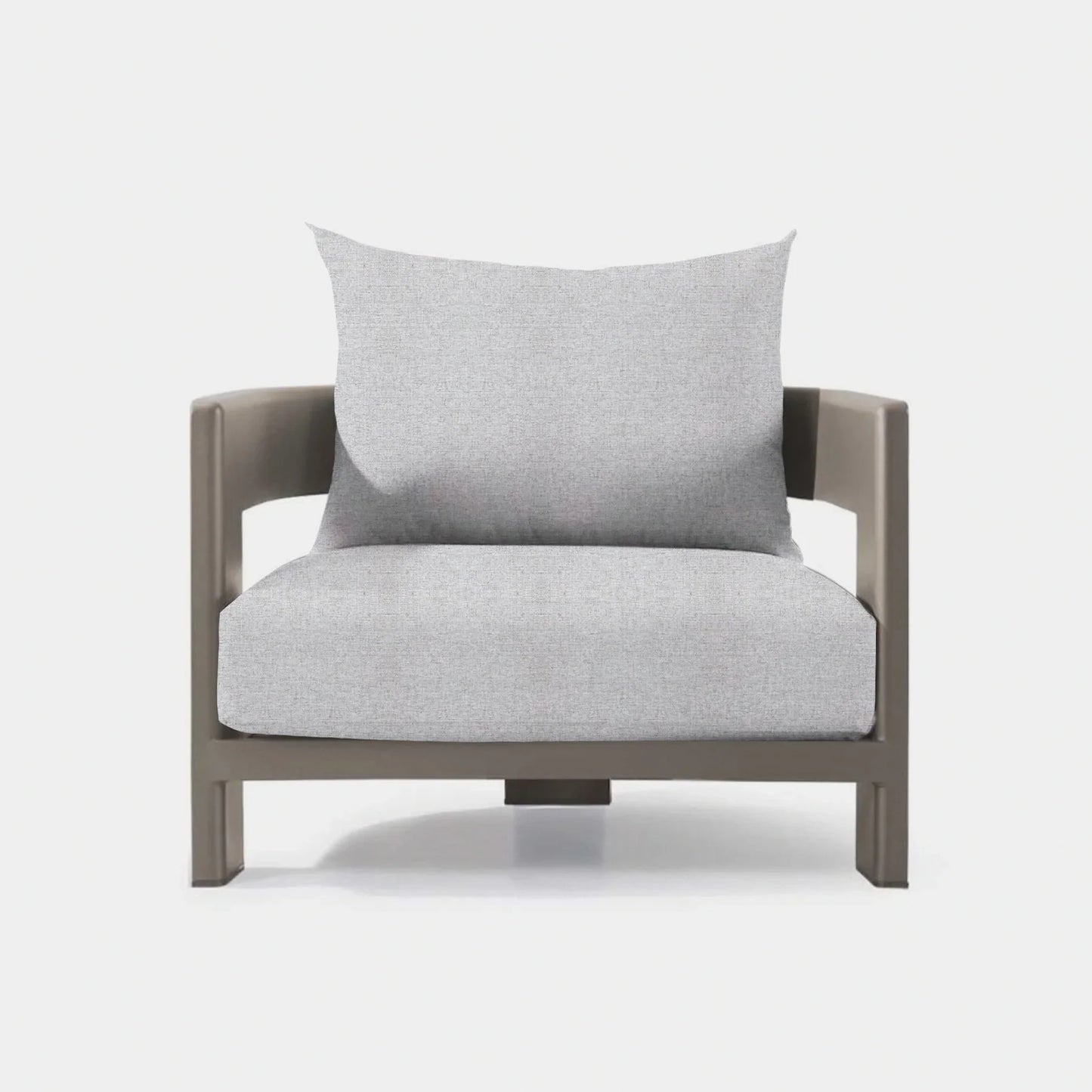 VICTORIA LOUNGE CHAIR