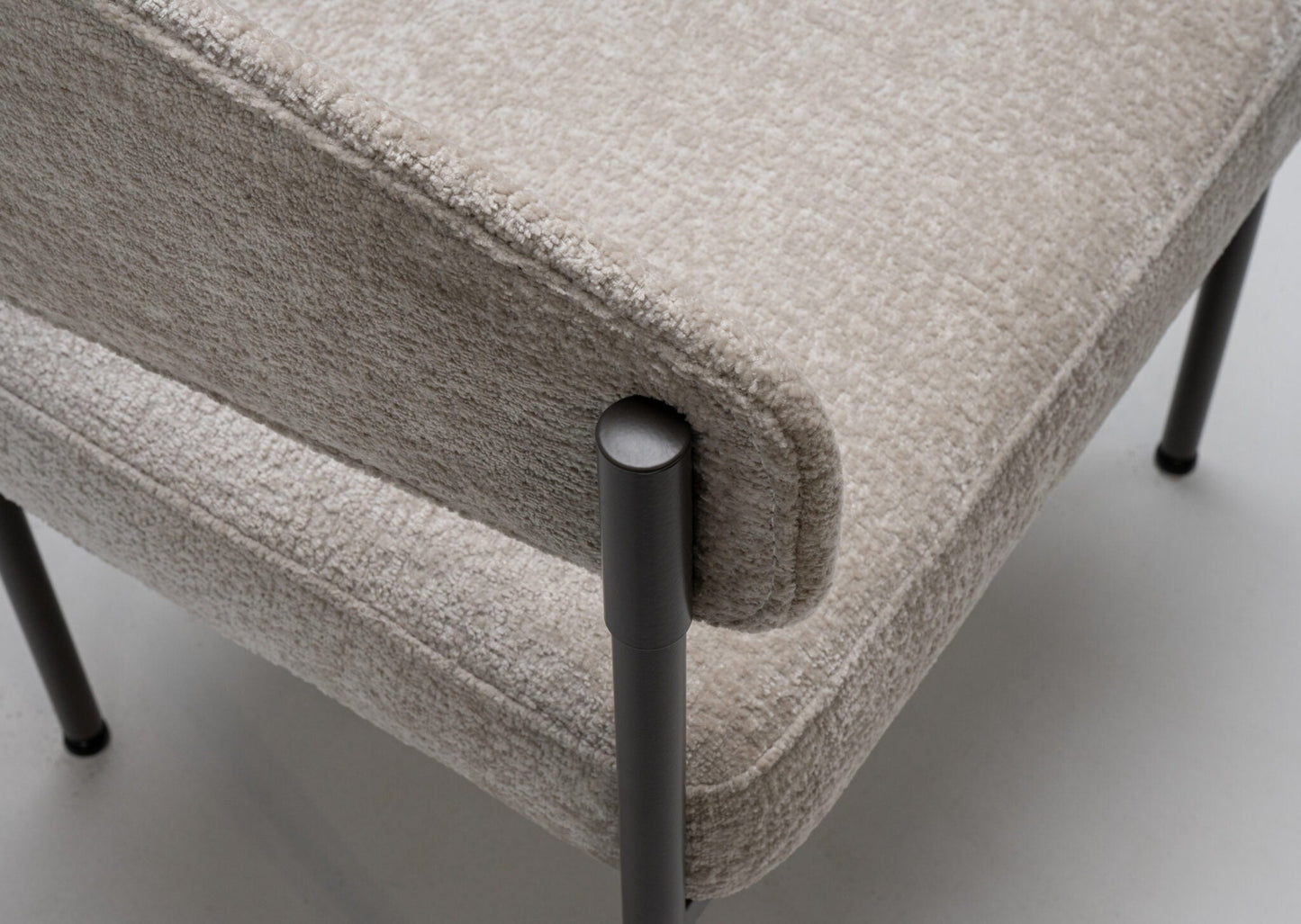 Alice Chair