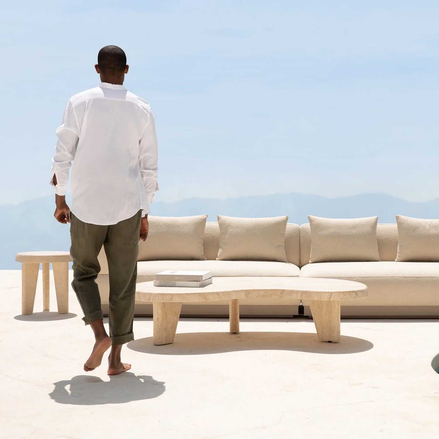 AMALFI 2 SEAT ARMLESS SOFA