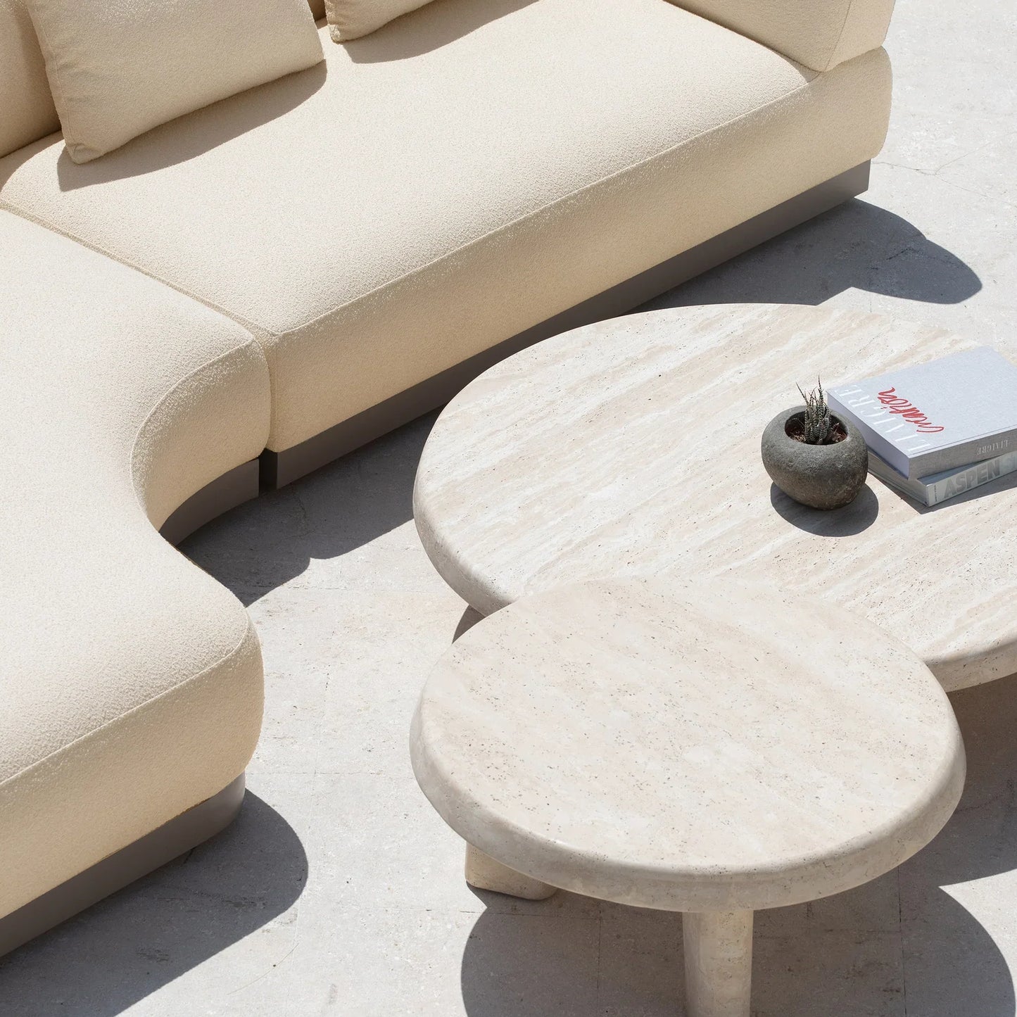 AMALFI 2 SEAT ARMLESS SOFA