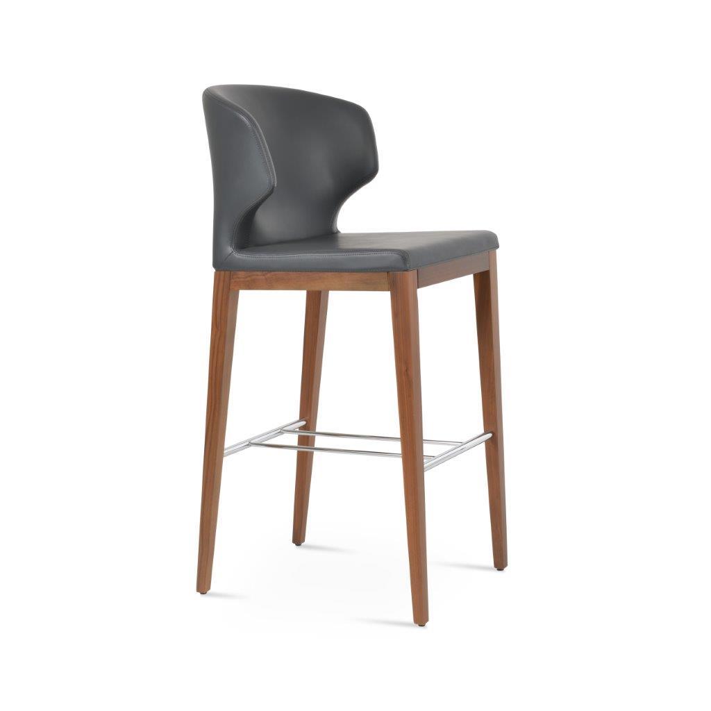 Amed +(PLUS) Wood Stool