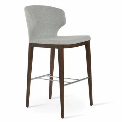 Amed +(PLUS) Wood Stool